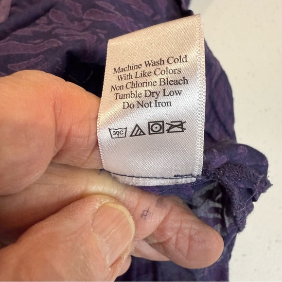 Coldwater Creek Lacy Crinkle Tunic Button Up Purple Blouse Women’s Size Medium - Picture 13 of 14